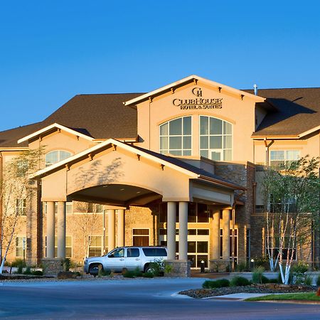 Clubhouse Hotel And Suites Pierre  Kültér fotó